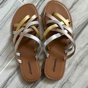 NWOT Sandals